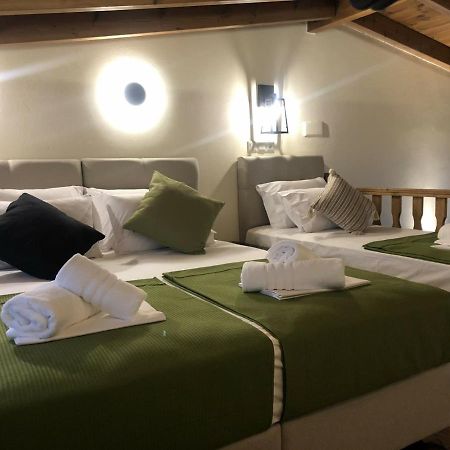 Green Olive Studios 2 زيوس ماماس المظهر الخارجي الصورة