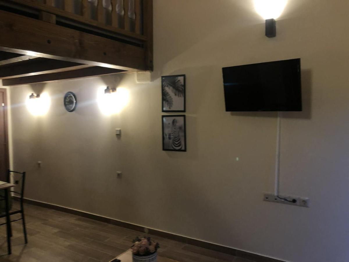 Green Olive Studios 2 زيوس ماماس المظهر الخارجي الصورة