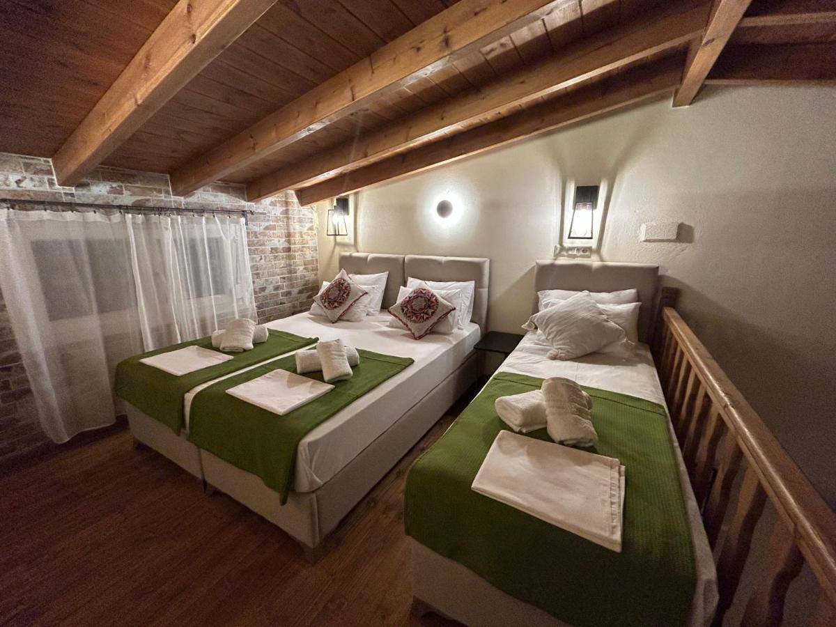 Green Olive Studios 2 زيوس ماماس المظهر الخارجي الصورة